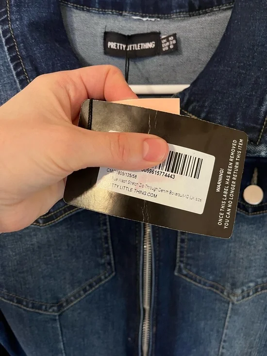 PrettyLittleThing Dark Blue Denim Jumpsuit - Picture 3 of 5